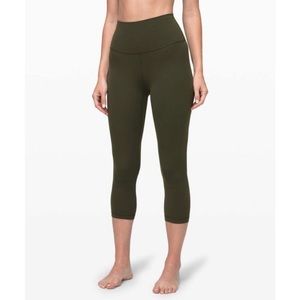 Lululemon Align Crop “21” size 6
